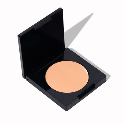 Seamless Finish Full Coverage Concealer in porcelain