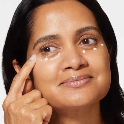 spackle illuminating under eye primer model lifestyle