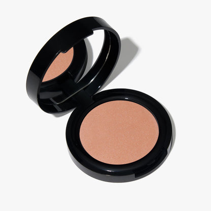 The Wonder Balm Hydrating Skin Tint soldier